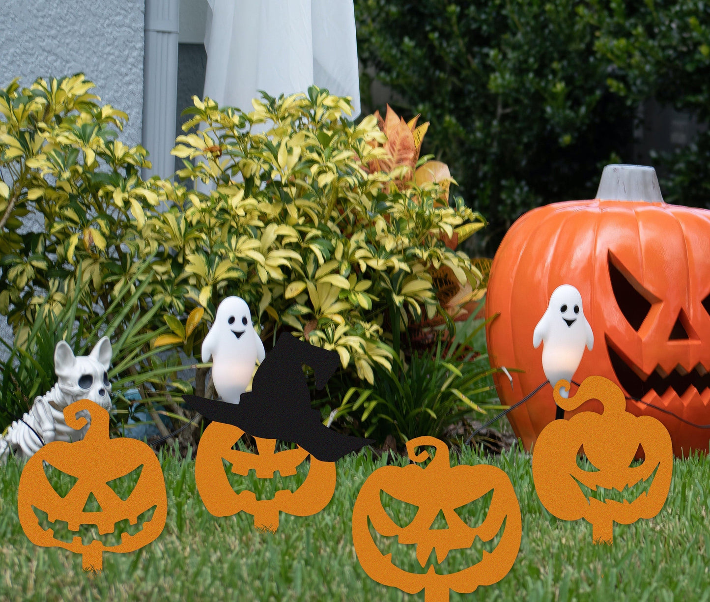 Pumpkin Metal Stake Sign, Halloween Decor, Halloween Gift, Custom Metal Yard Art, Pumpkin Sign With Stake, Outdoor Decor, HAPPY Halloween