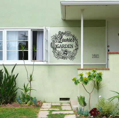 Cactus Garden Metal Sign,Cactus Bee Sign,Custom Garden Wall Art,Garden Decor,Indoor Decor,Outdoor Decoration,Personalized Sign Name