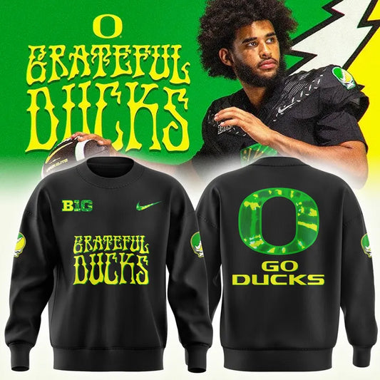 .Special Edition GDucks Sweater